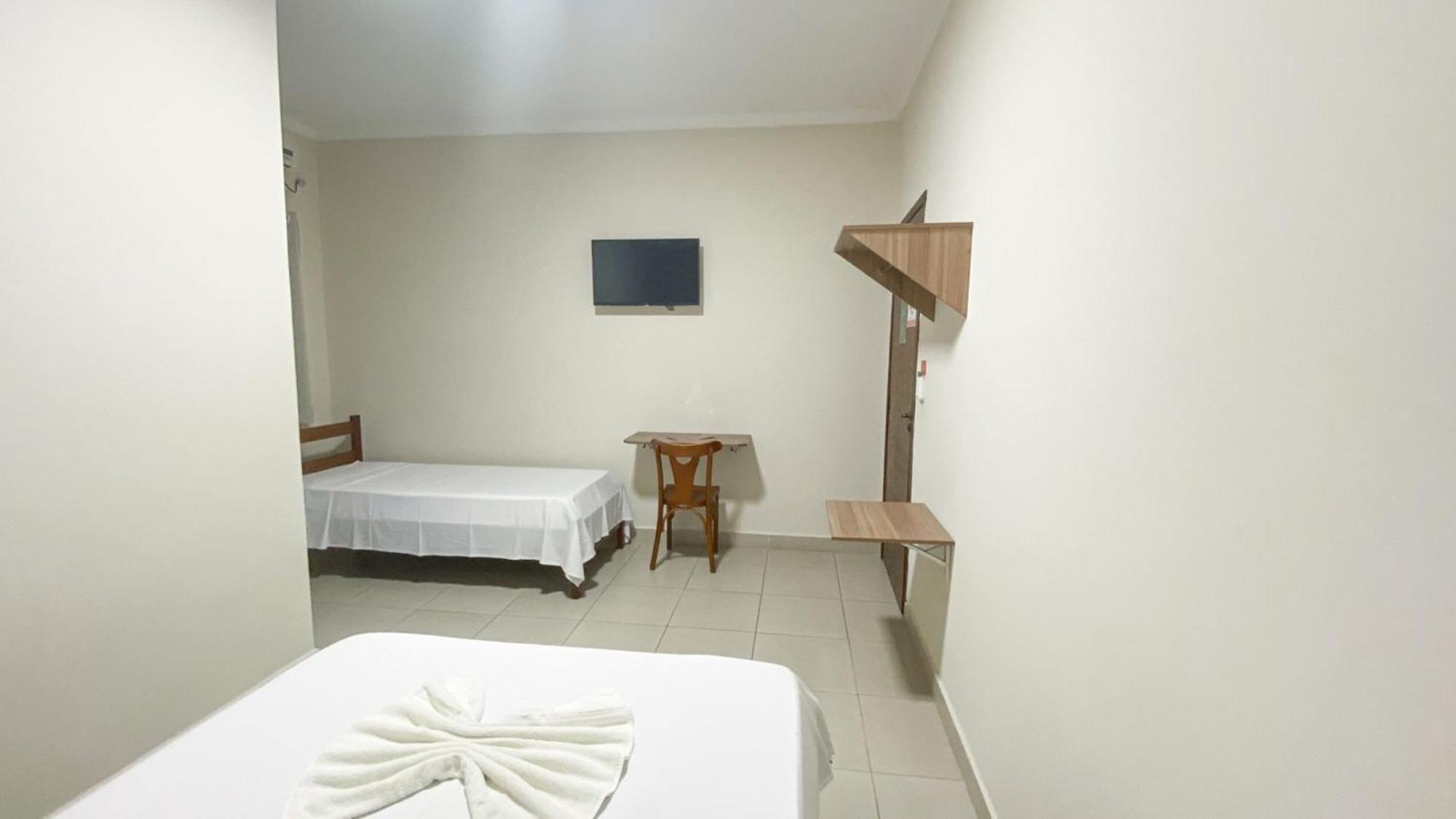 Hotel Graal Inn كويلوز الغرفة الصورة