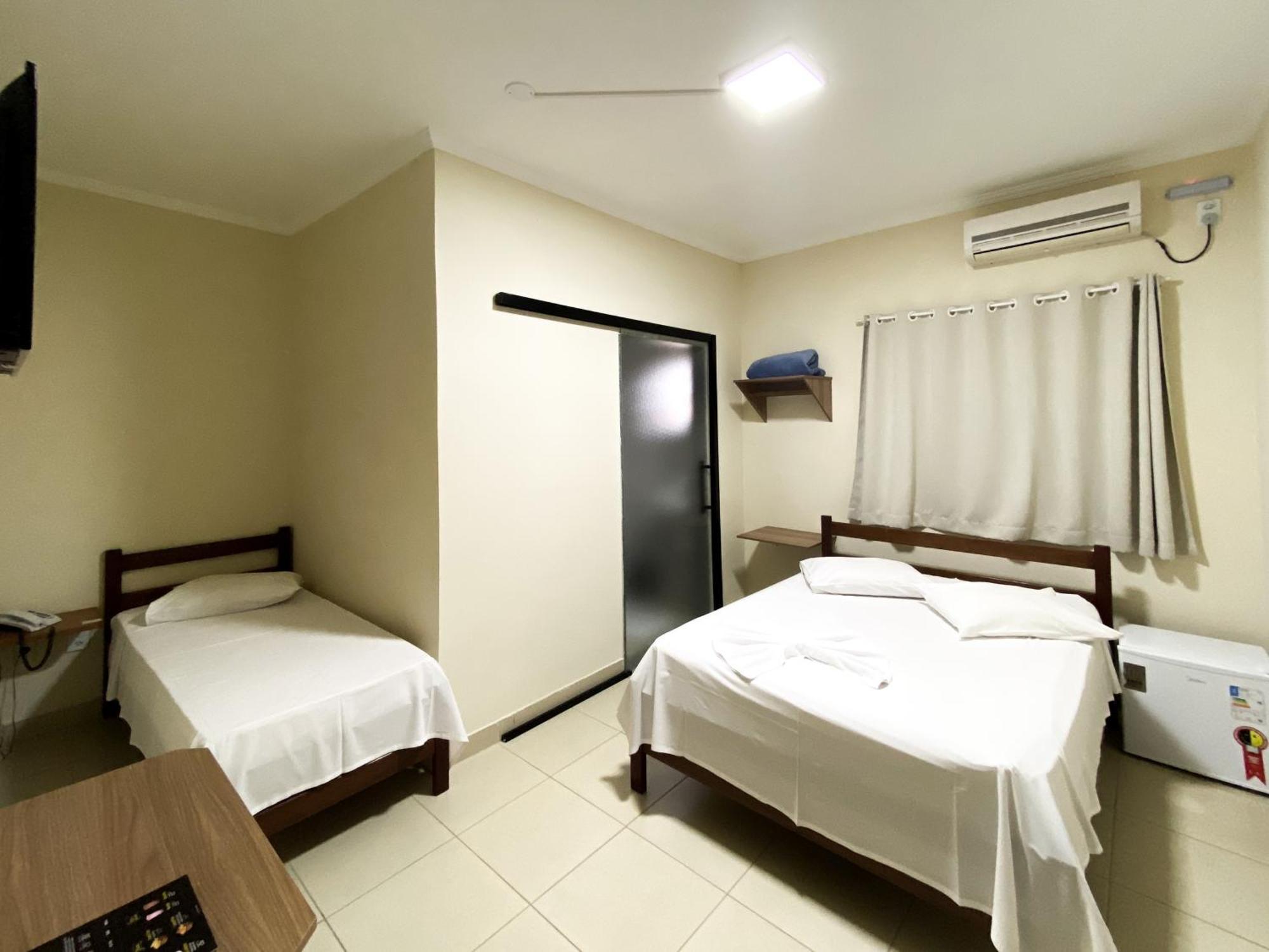 Hotel Graal Inn كويلوز الغرفة الصورة
